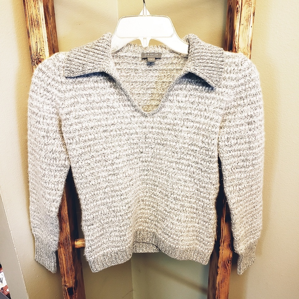 Ann Taylor Pullover Sweater